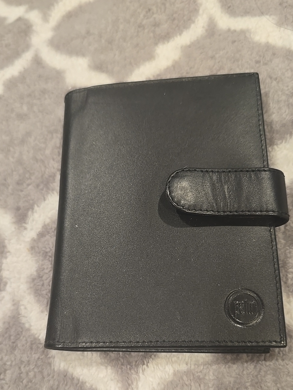 ❤️10/$30 Black Leather Men’s Organizer Wallet with Snap Closure Palm